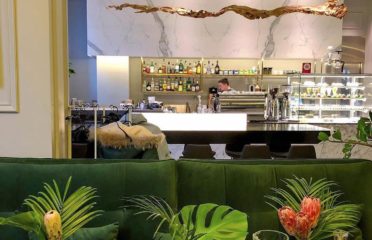 Fandom coffee bar
